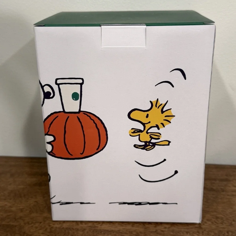 Starbucks x Peanuts Snoopy Plush 2026 Limited Edition NEW Barista Coffee Apron